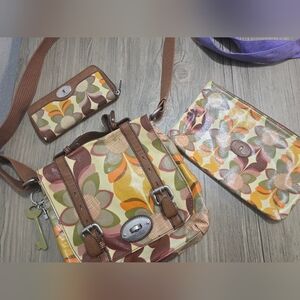 VINTAGE Fossil Multicolor Floral Crossbody Bag Set